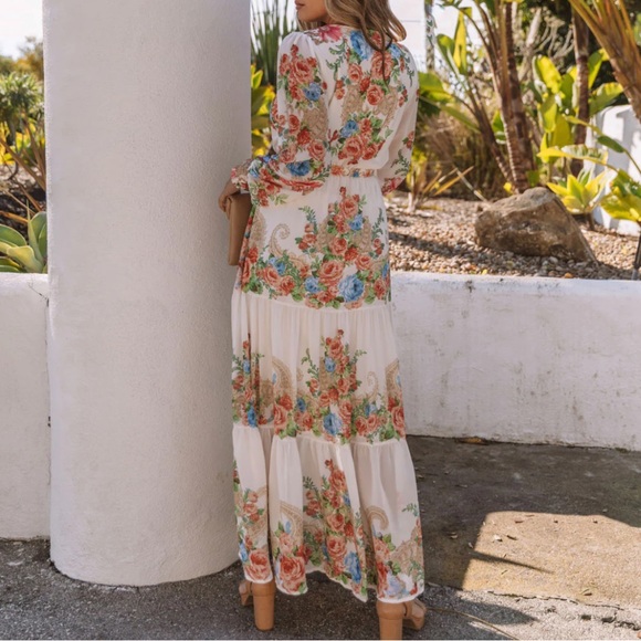 VICI | Joliet Floral Tiered Maxi Dress - Picture 9 of 11